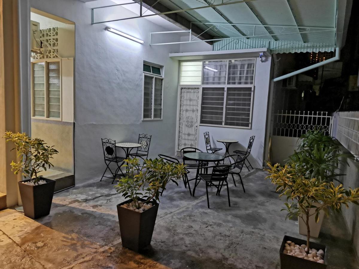 G Fortune Guest House Victoria Green Georgetown Exterior foto